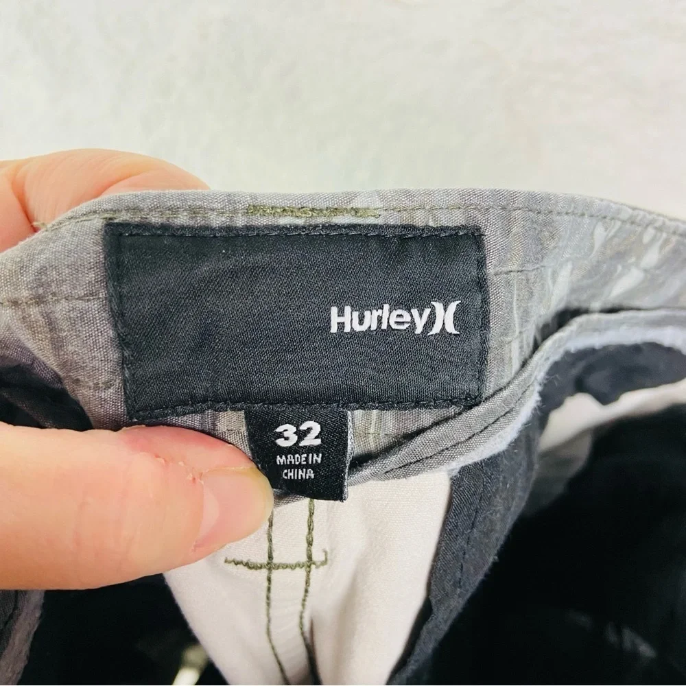 Hurley Y2K cotton Camouflage Cargo Men Shorts size 32